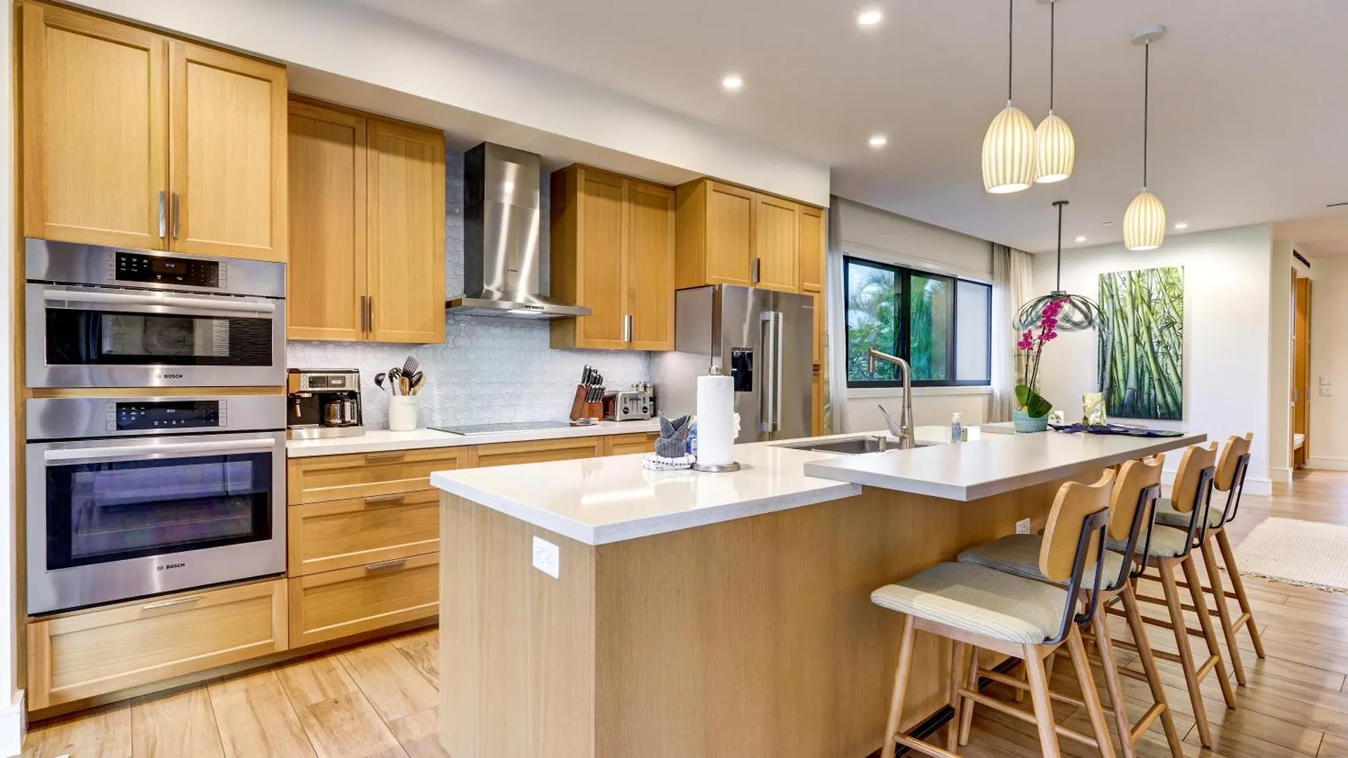 Maui Westside Presents: Honua Kai - Luana Garden Villas 7B Lahaina Aparthotel