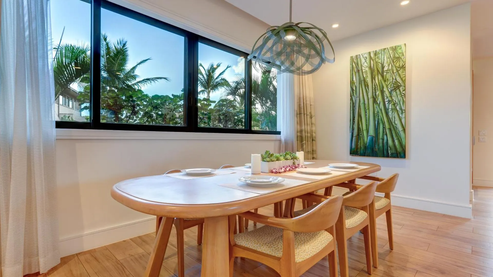 Maui Westside Presents: Honua Kai - Luana Garden Villas 7B Lahaina